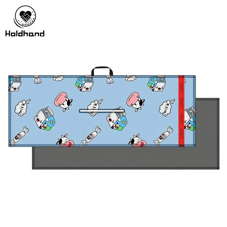 2022 Cartoon Pattern Custom Design Manufacture Microfiber Weave Golf Towels Manufacture For Cleaning And Drying Golf Club